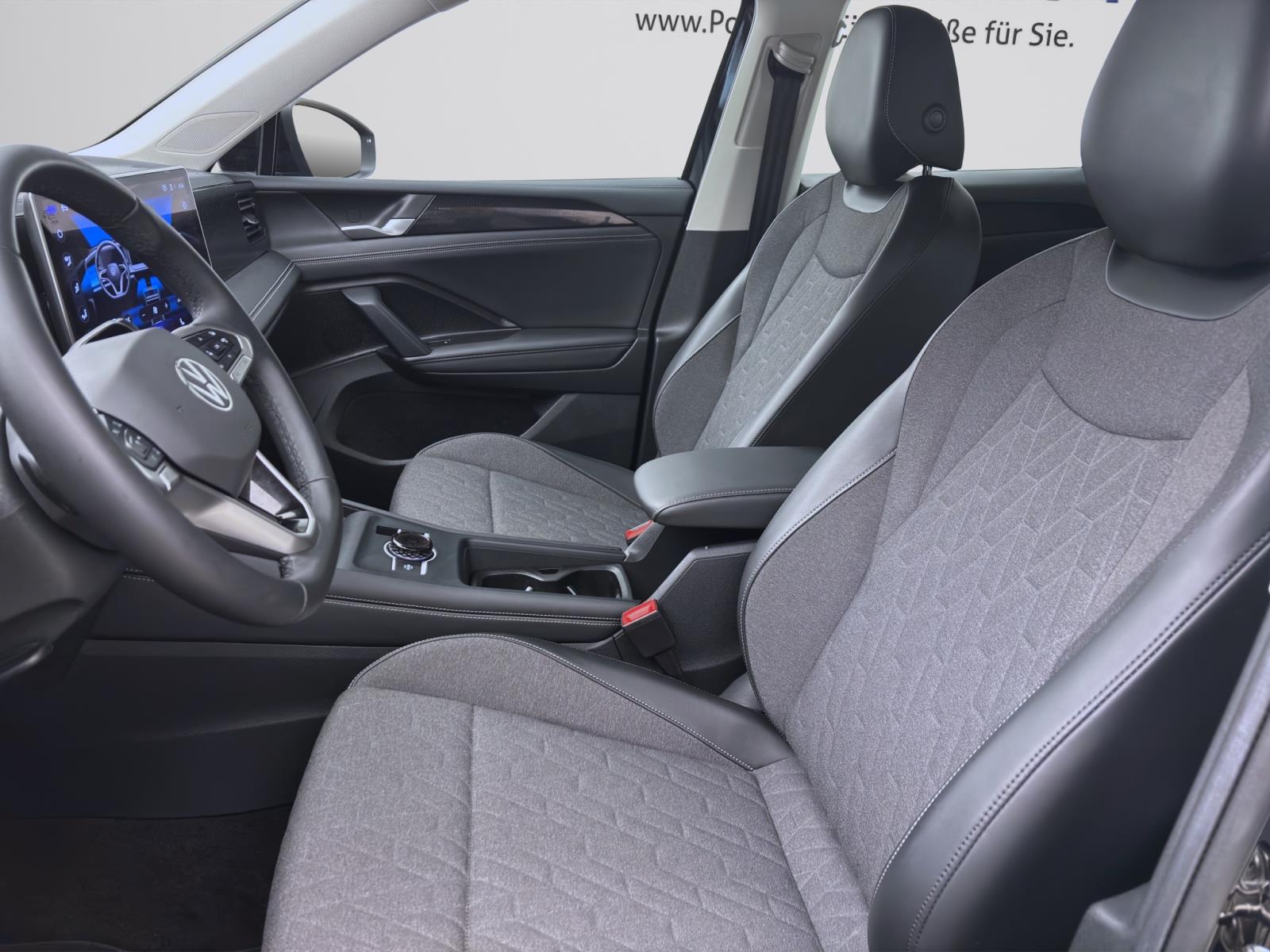 Bild 8: Volkswagen Tiguan 1.5 eTSI DSG LIFE AHK NAVI LED KAMERA