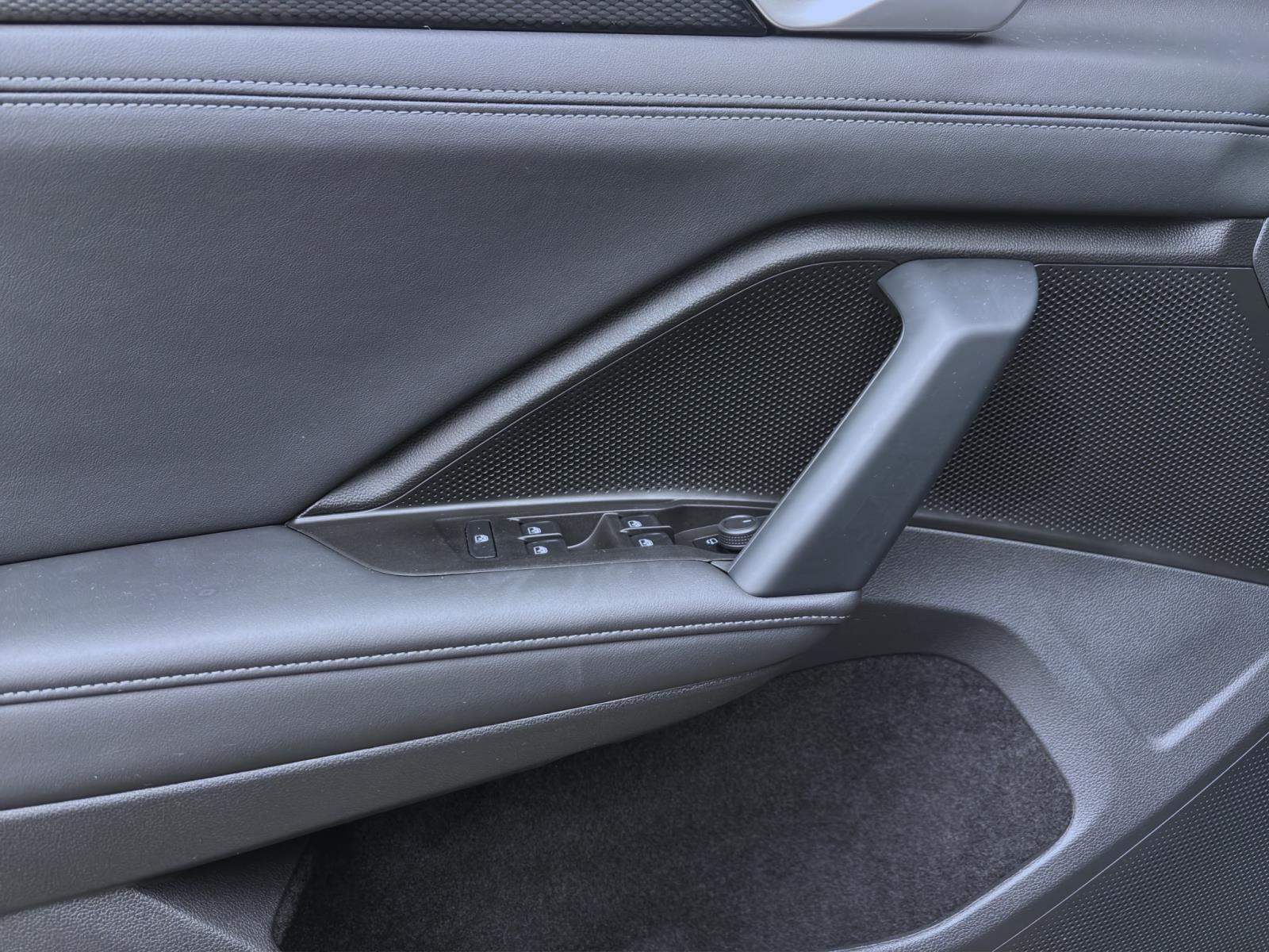 Bild 9: Volkswagen Tiguan 1.5 eTSI DSG LIFE AHK NAVI LED KAMERA