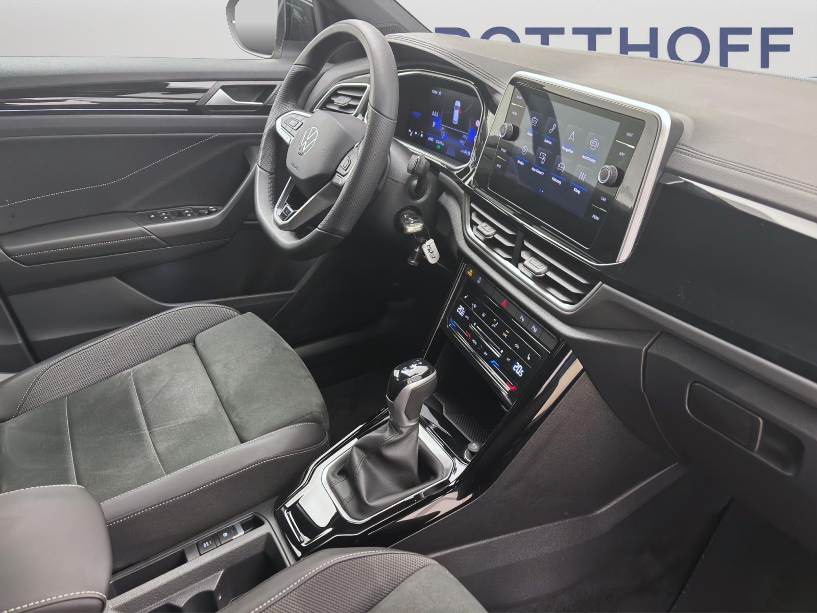 Bild 15: Volkswagen T-Roc 1.5 TSI DSG R-LINE AHK NAVI KAMERA PDC