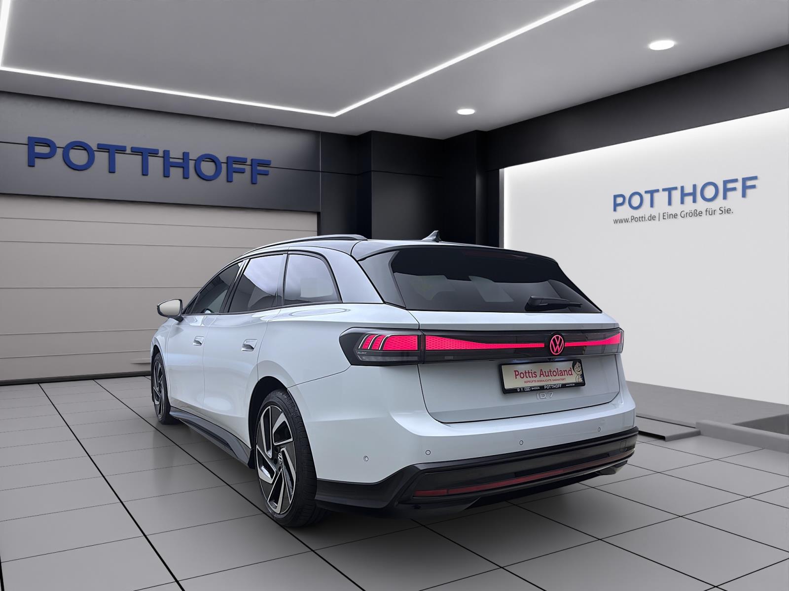 Bild 1: Volkswagen ID.7 Tourer PRO PANO AHK NAVI IQ.LIGHT DCC