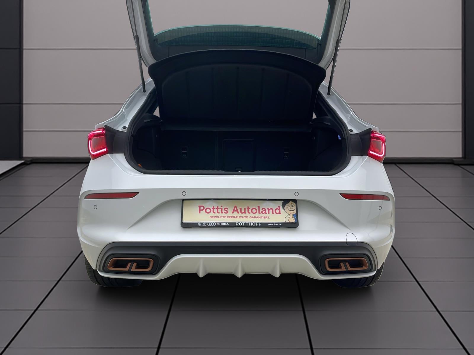 Bild 3: Cupra Leon 1.4 TSI e-Hybrid VZ NAVI PDC SITZHZG KLIMA