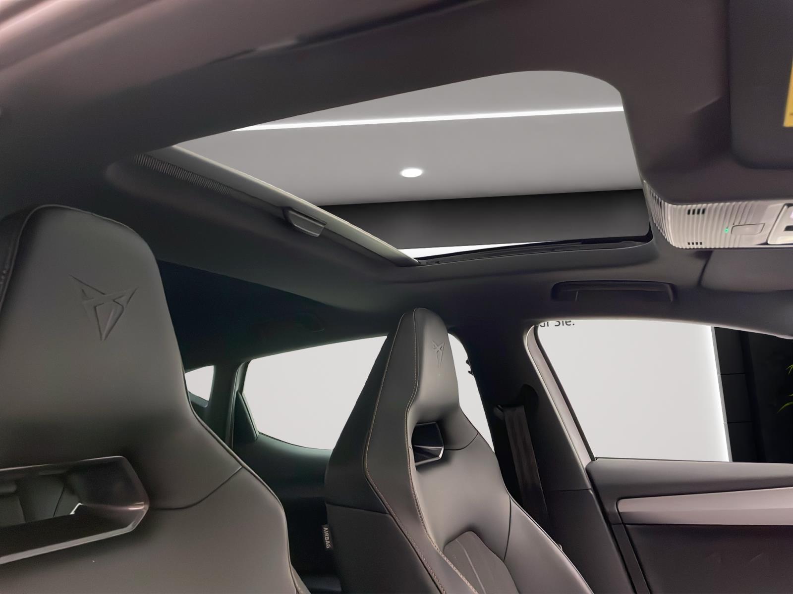 Bild 15: Cupra Leon 1.4 TSI e-Hybrid VZ NAVI PDC SITZHZG KLIMA