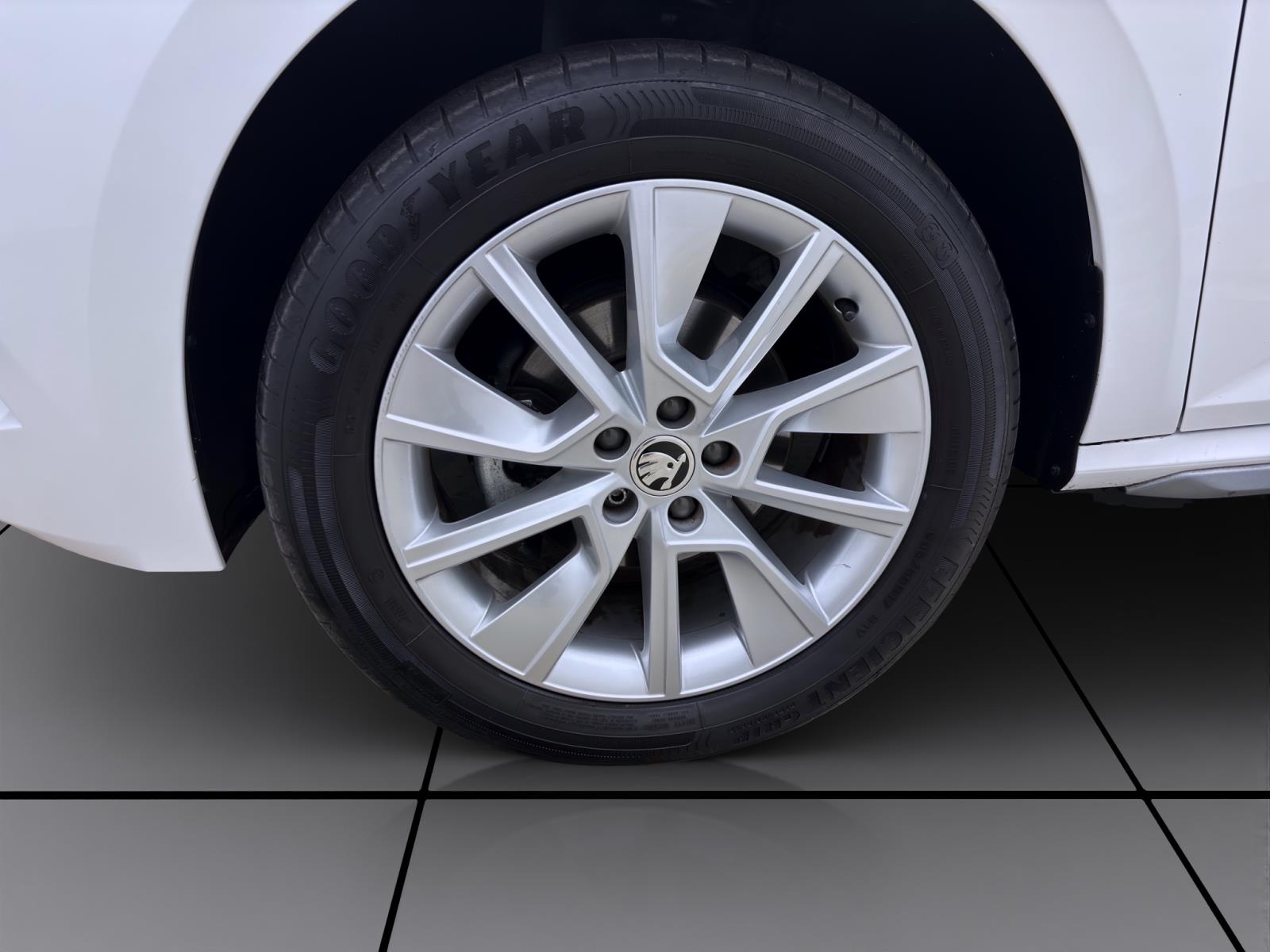 Bild 7: Skoda Kamiq 1.5 TSI DSG STYLE NAVI PDC SITZHZG LED