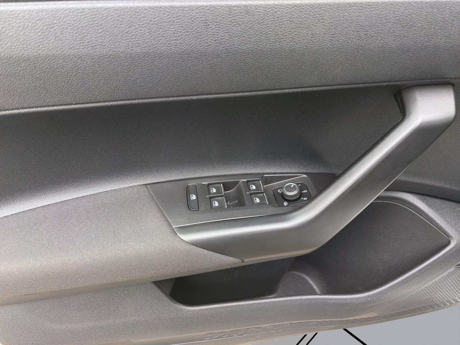 Bild 9: Volkswagen Polo GTI NAVI PDC SHZG KLIMA MATRIX