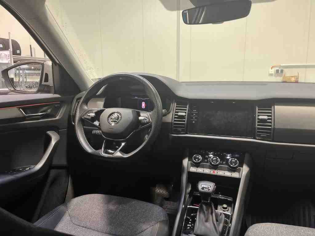 Bild 2: Skoda Kodiaq 2.0 TDI DSG 4x4 CLEVER PANO AHK KAMERA PDC