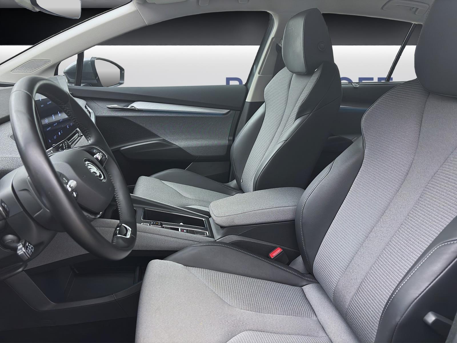 Bild 8: Skoda ENYAQ iV 60 LOFT PDC SITZHZG KLIMA LED LM19