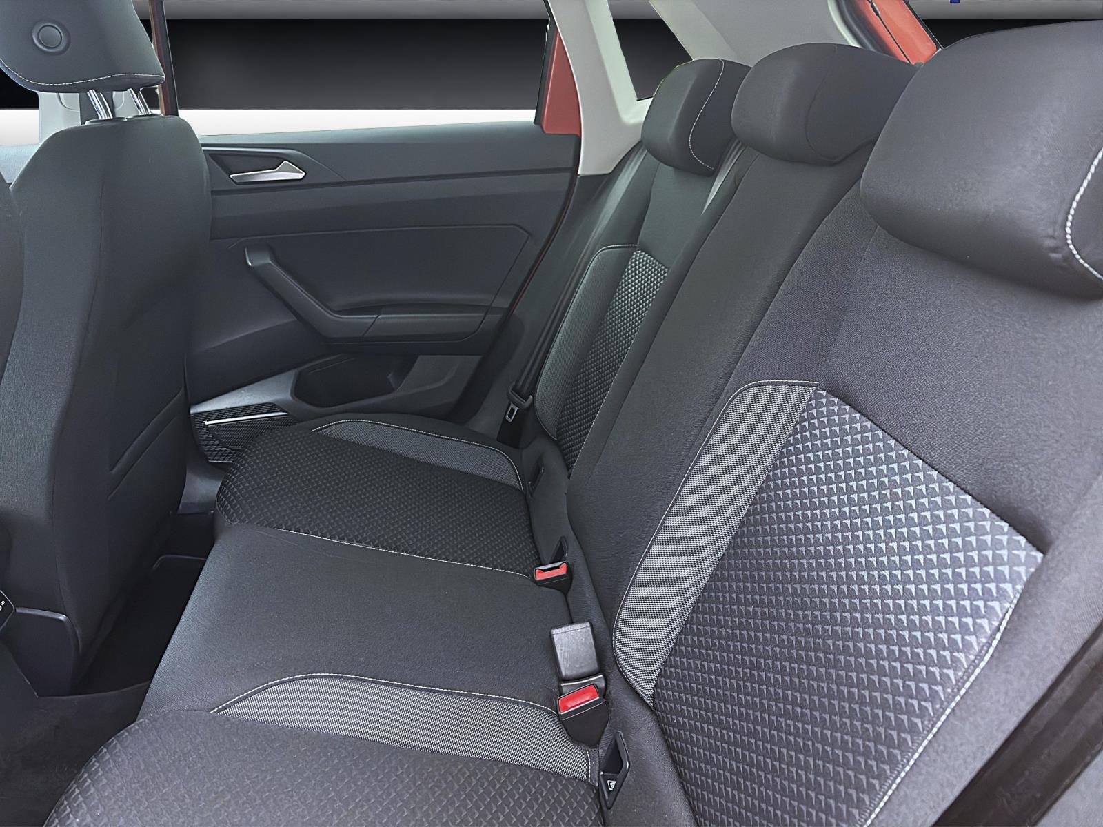 Bild 13: Volkswagen Polo 1.0 MPI ACTIVE NAVI KLIMA PDC SHZG