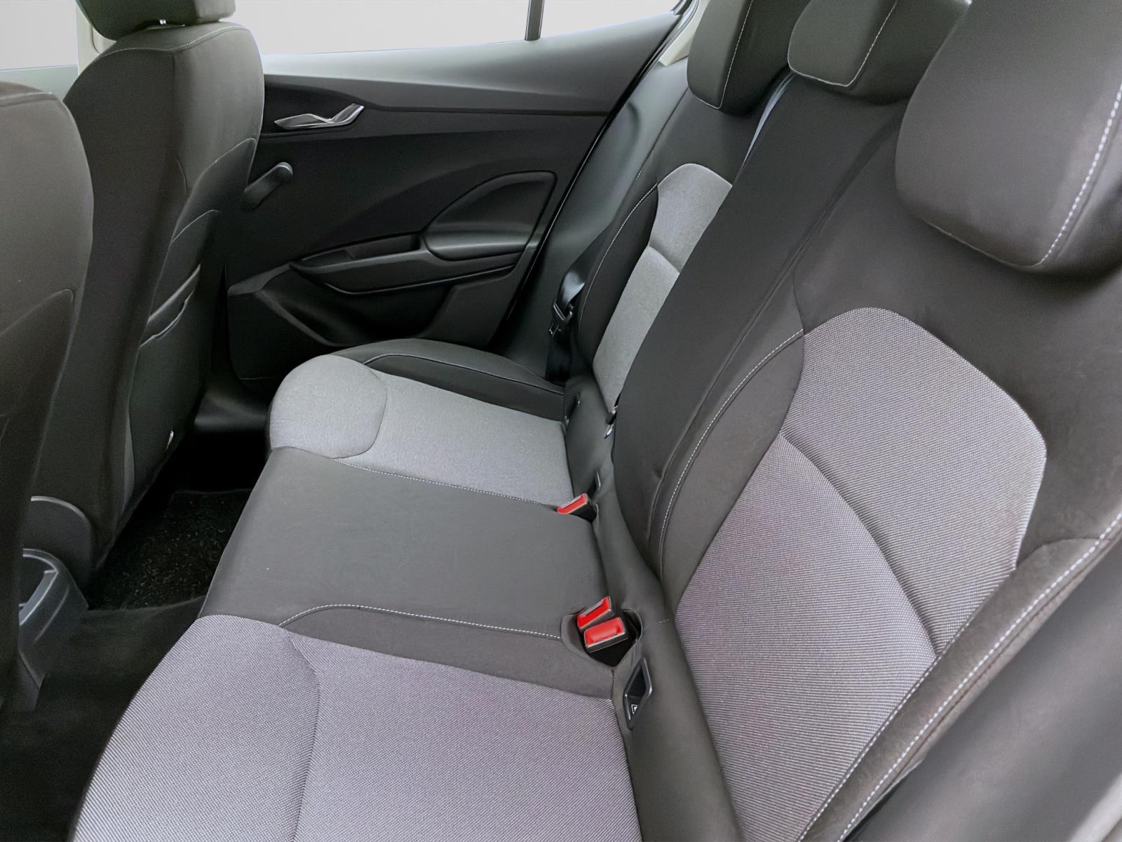 Bild 13: Skoda Fabia 1.0 TSI DSG AMBITION NAVI SITZHZG PDC LED