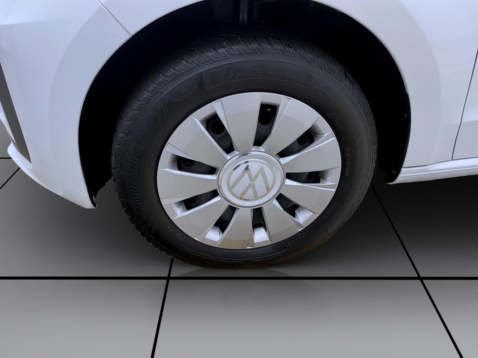 Bild 7: Volkswagen up! 1.0 MPI MOVE UP! SITZHZG DAB+ KLIMA