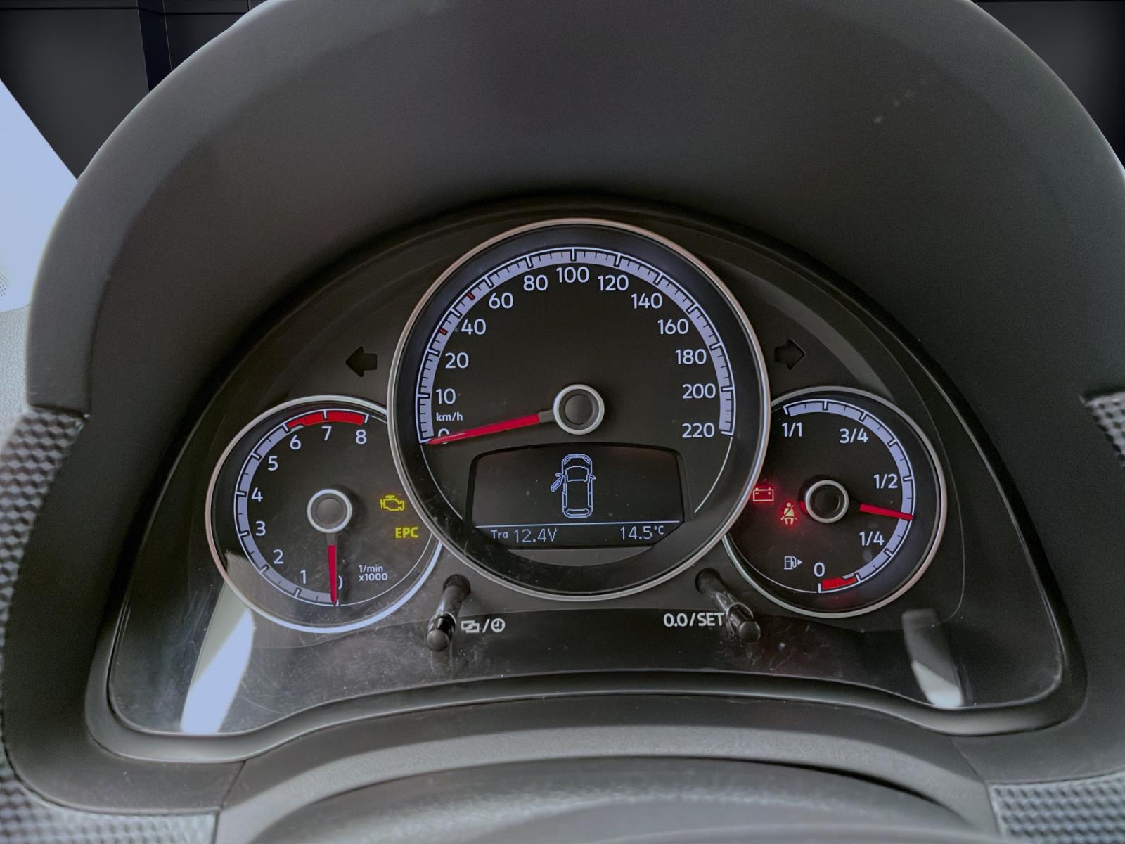 Bild 11: Volkswagen up! 1.0 MPI MOVE UP! SITZHZG DAB+ KLIMA