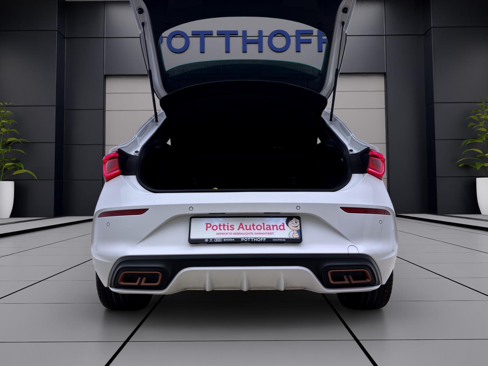 Bild 3: Cupra Leon 1.4 TSI e-Hybrid VZ NAVI PDC SITZHZG KLIMA LED