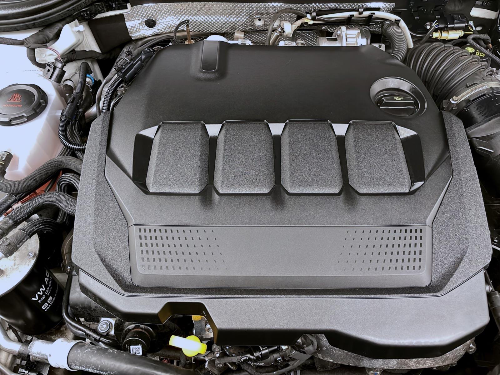 Bild 16: Volkswagen Golf Variant 2.0 TDI DSG LIFE PANO NAVI PDC SITZHZG