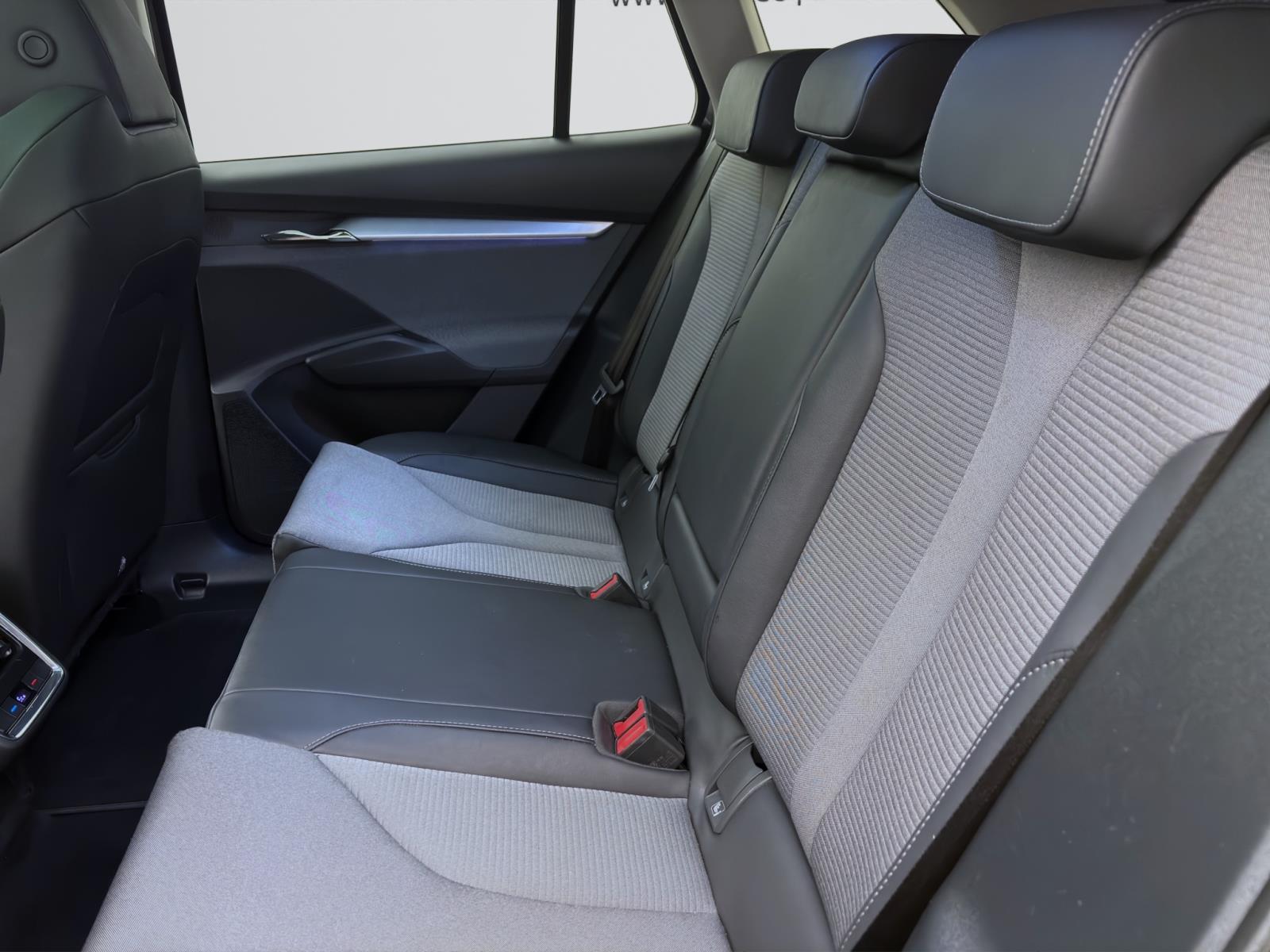 Bild 13: Skoda ENYAQ iV 60 LOFT NAVI PANO KAMERA KLIMA