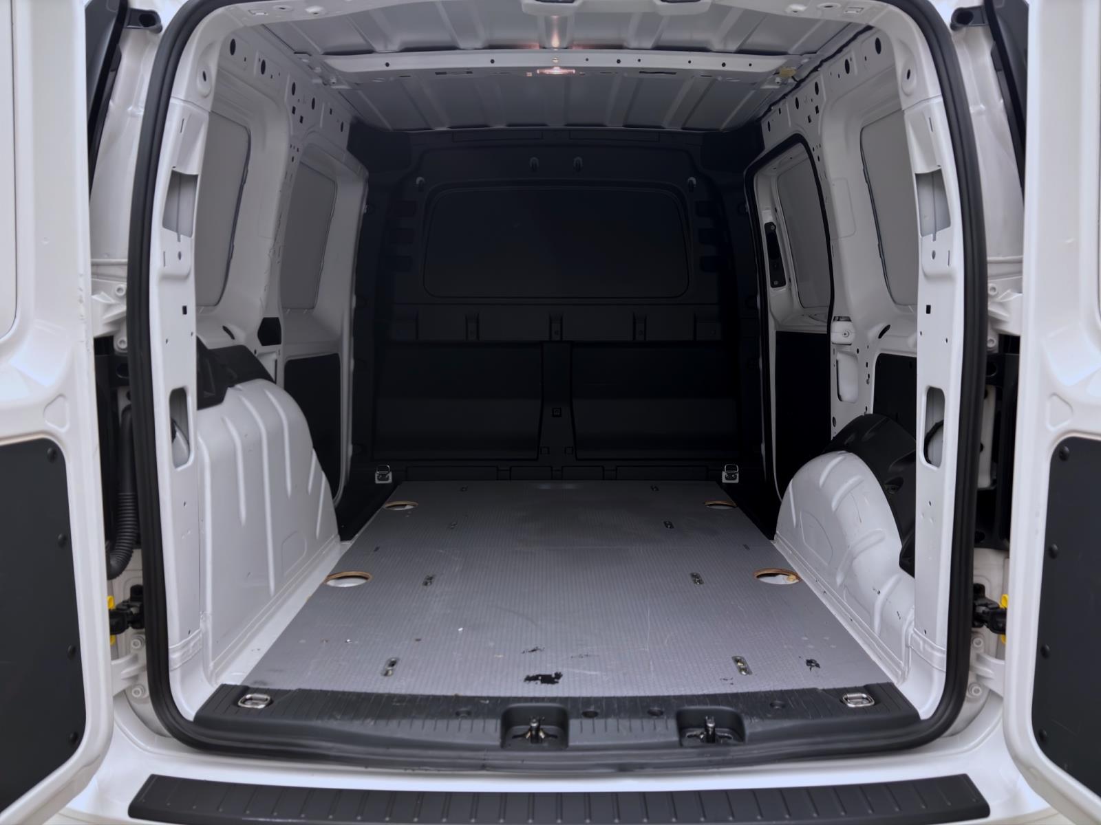 Bild 3: Volkswagen Caddy Cargo 2.0 TDI AHK KLIMA SITZHZG DAB+