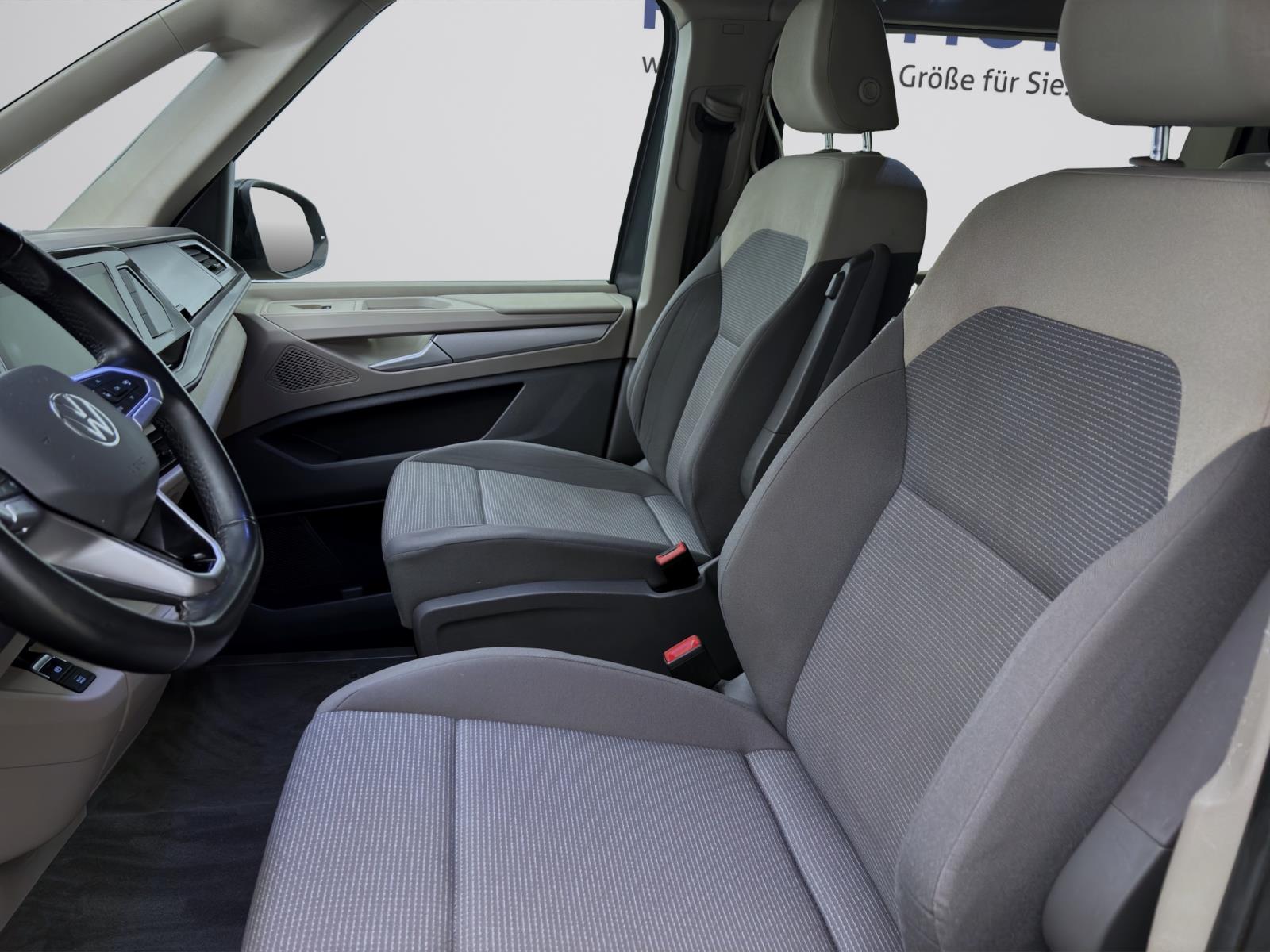 Bild 8: Volkswagen T7 Multivan 2.0 TDI DSG LANG AHK NAVI PDC LED