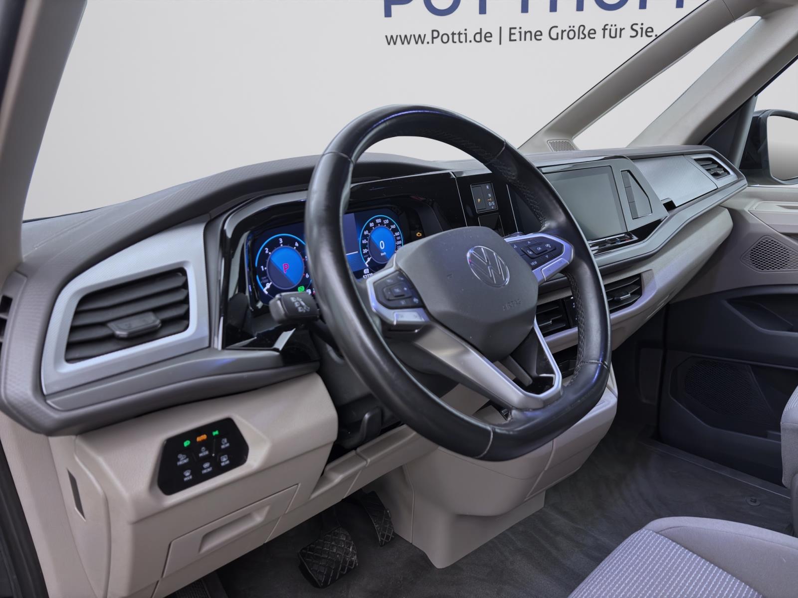 Bild 11: Volkswagen T7 Multivan 2.0 TDI DSG LANG AHK NAVI PDC LED