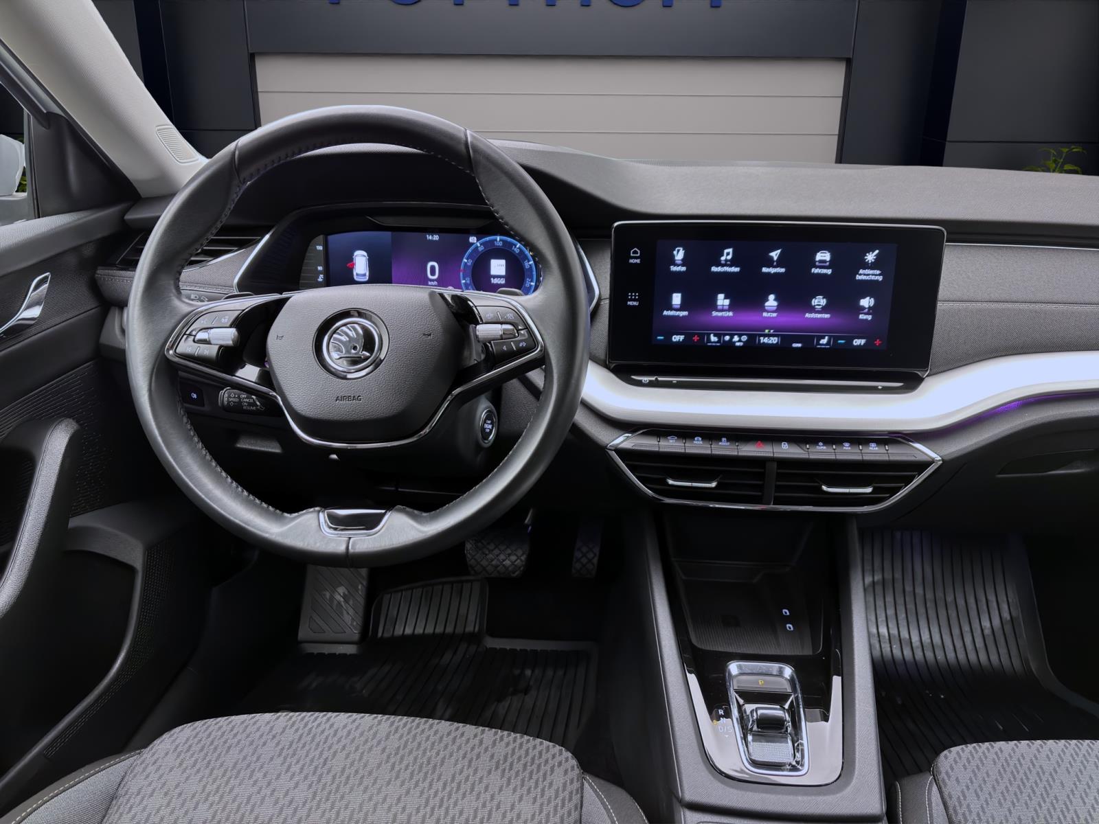 Bild 11: Skoda Octavia Combi 2.0 TDI DSG STYLE NAVI PDC LED HuD