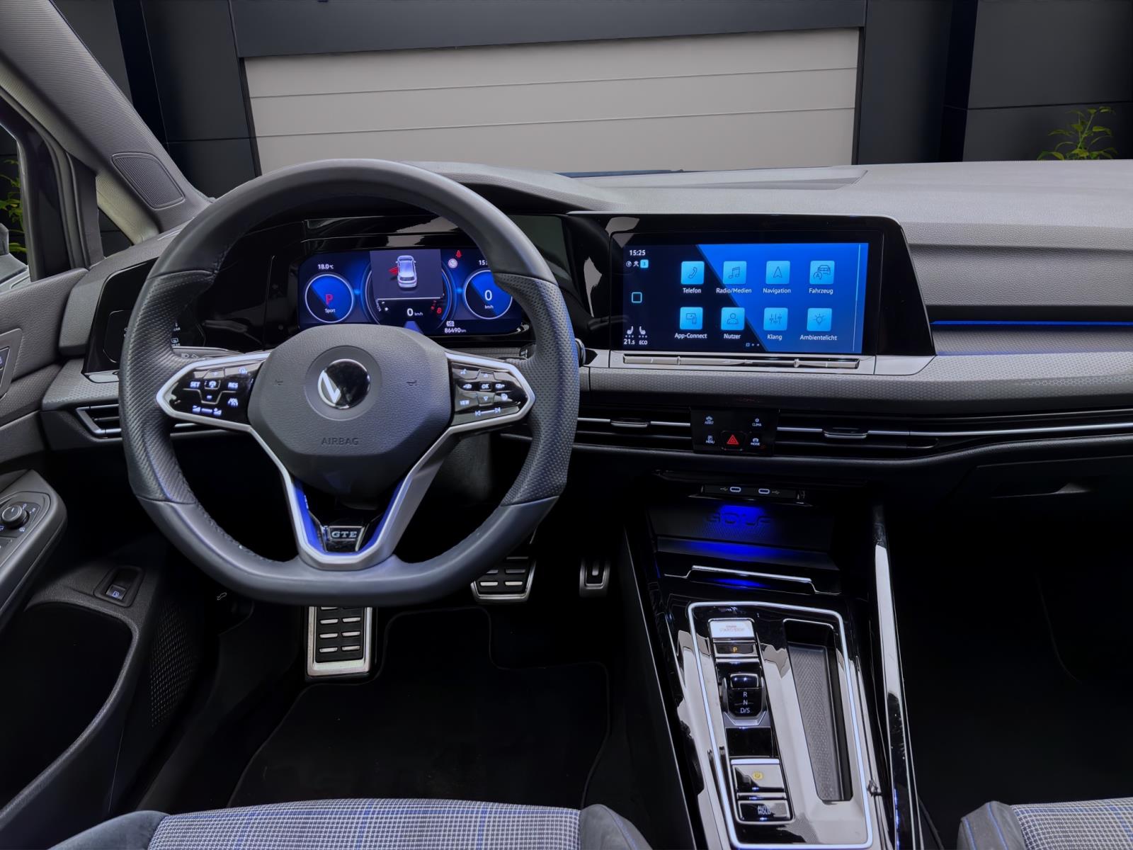 Bild 11: Volkswagen Golf 1.4 TSI eHybrid DSG GTE NAVI PDC KAMERA LED+