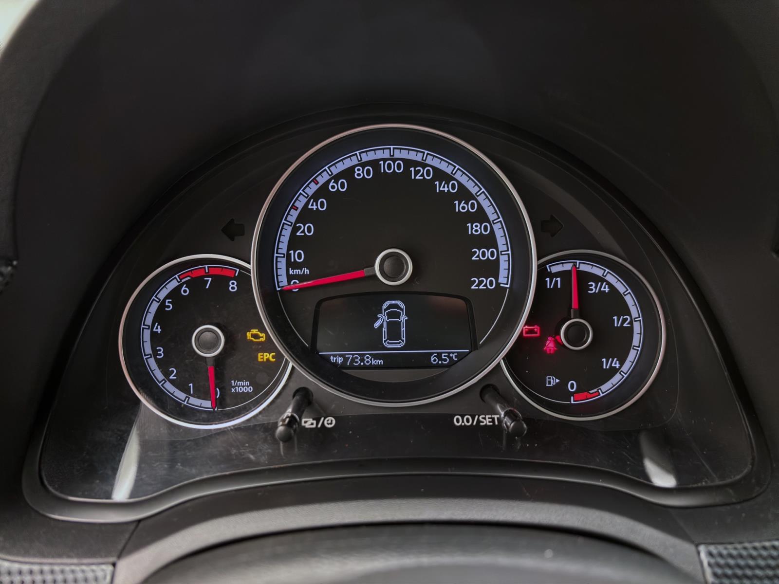 Bild 11: Volkswagen up! 1.0 MPI MOVE UP! KLIMA SITZHZG DAB+