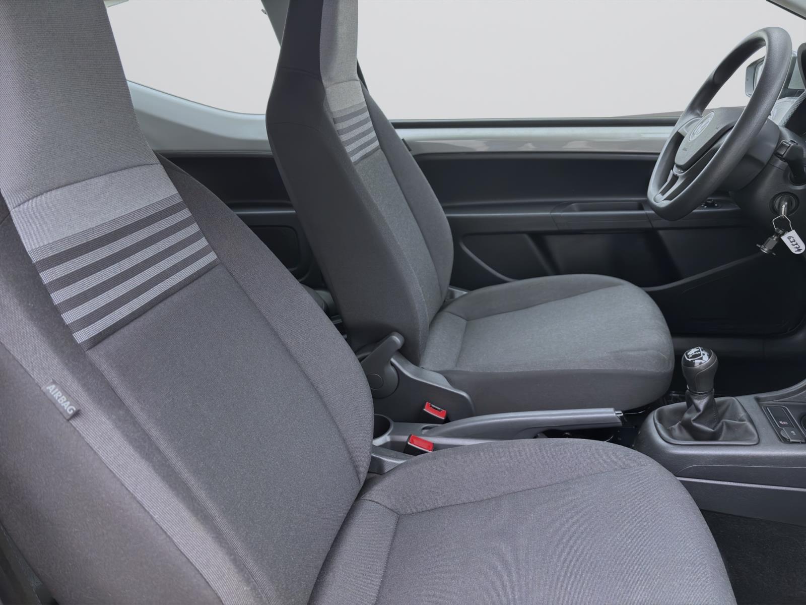 Bild 15: Volkswagen up! 1.0 MPI MOVE UP! KLIMA SITZHZG DAB+