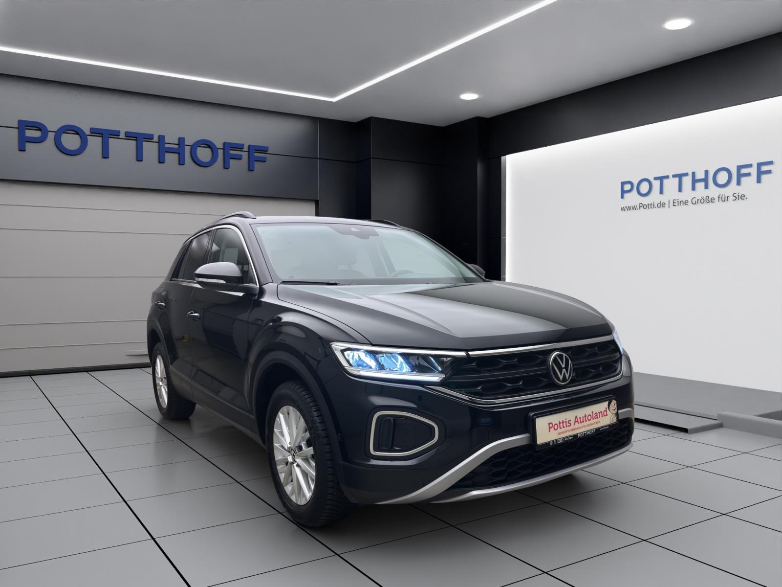 Bild 5: Volkswagen T-Roc 1.0 TSI LIFE NAVI KLIMA PDC LED