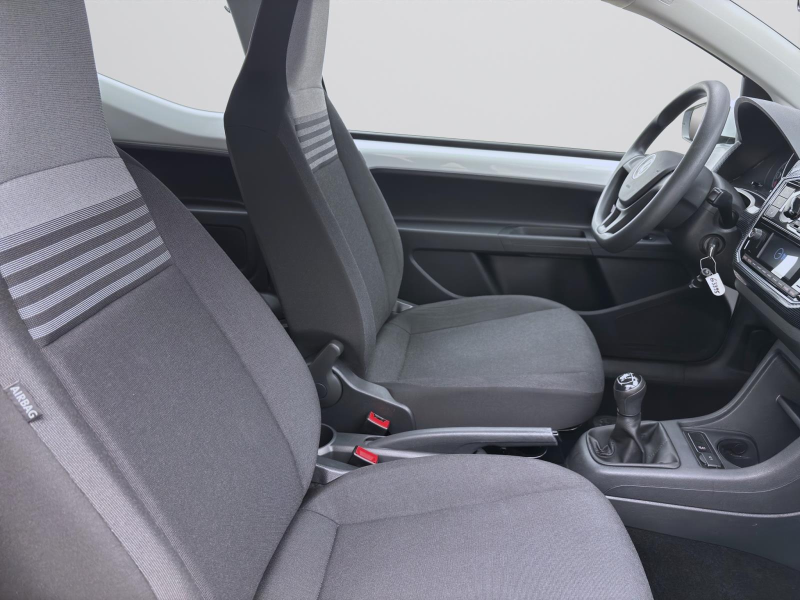 Bild 15: Volkswagen up! 1.0 MPI MOVE UP! KAMERA PDC SITZHZG KLIMA