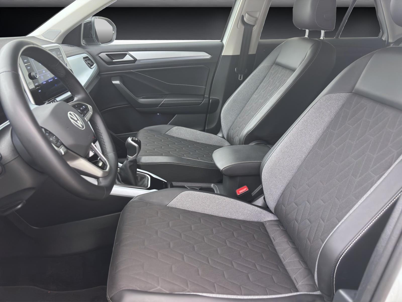 Bild 8: Volkswagen T-Roc 1.0 TSI GOAL NAVI KLIMA PDC SHZG