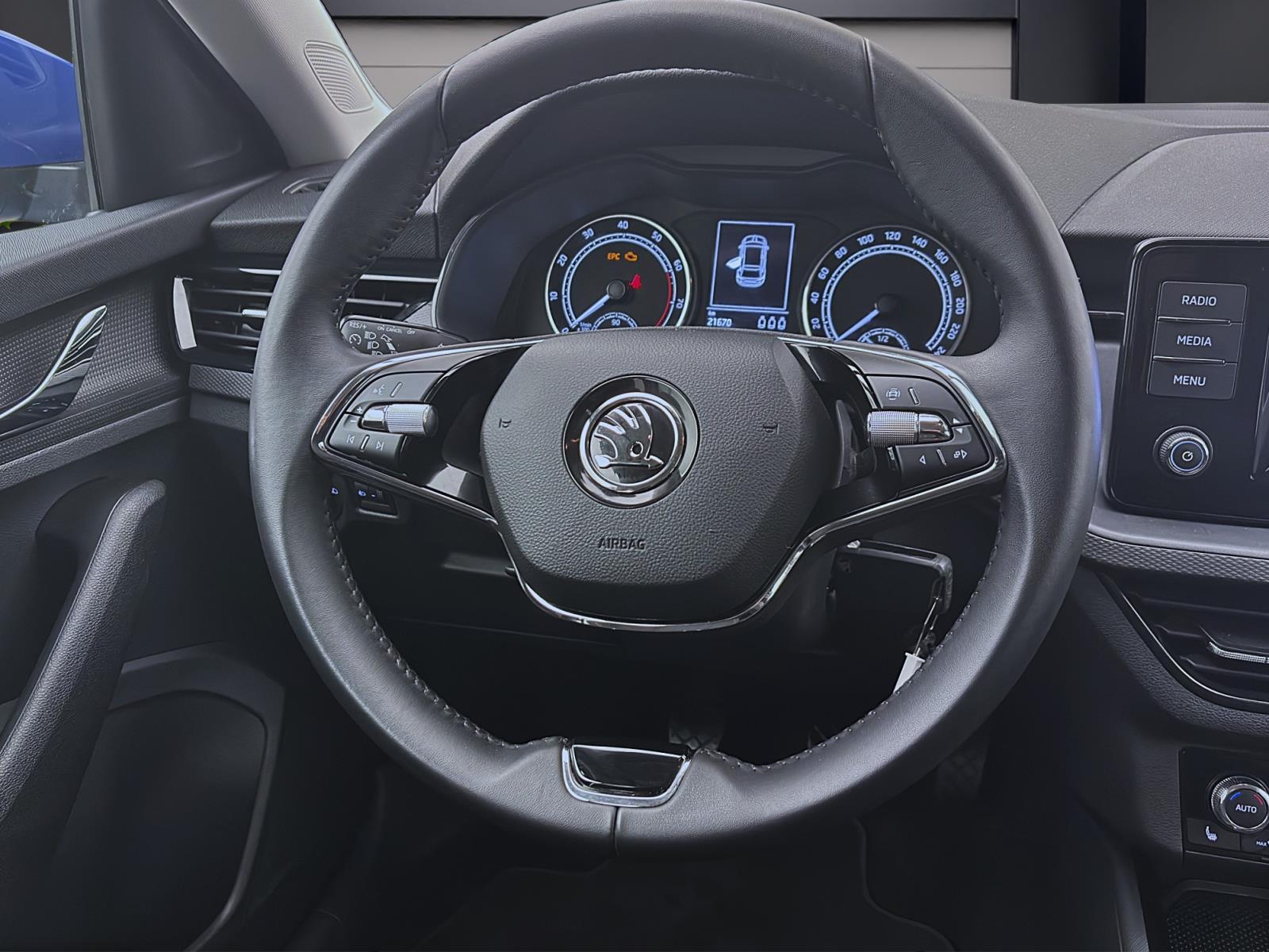 Bild 10: Skoda Scala 1.0 TSI AMBITION PDC KLIMA LED SITZHZG