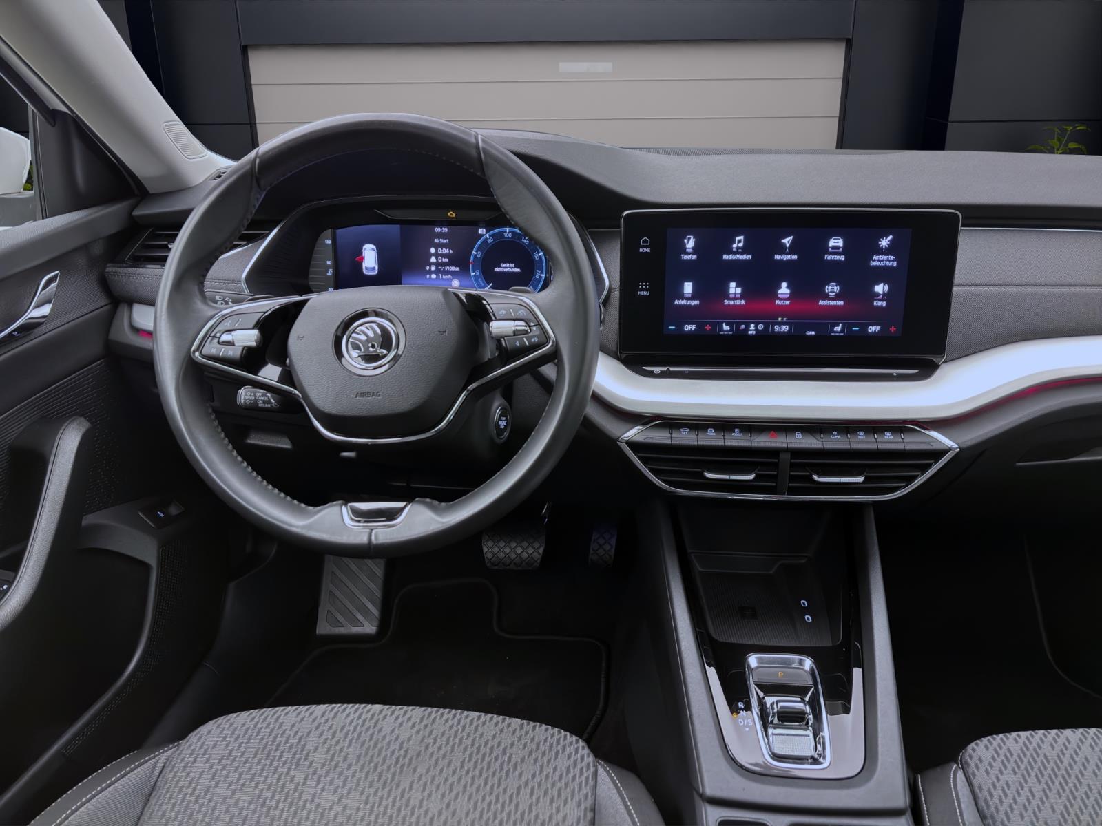 Bild 11: Skoda Octavia Combi 2.0 TDI DSG STYLE NAVI PANO KLIMA PDC