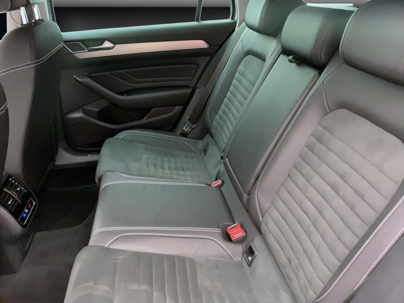 Bild 13: Volkswagen Passat Variant 2.0 TDI DSG ELEGANCE AHK NAVI IQ.LIGHT