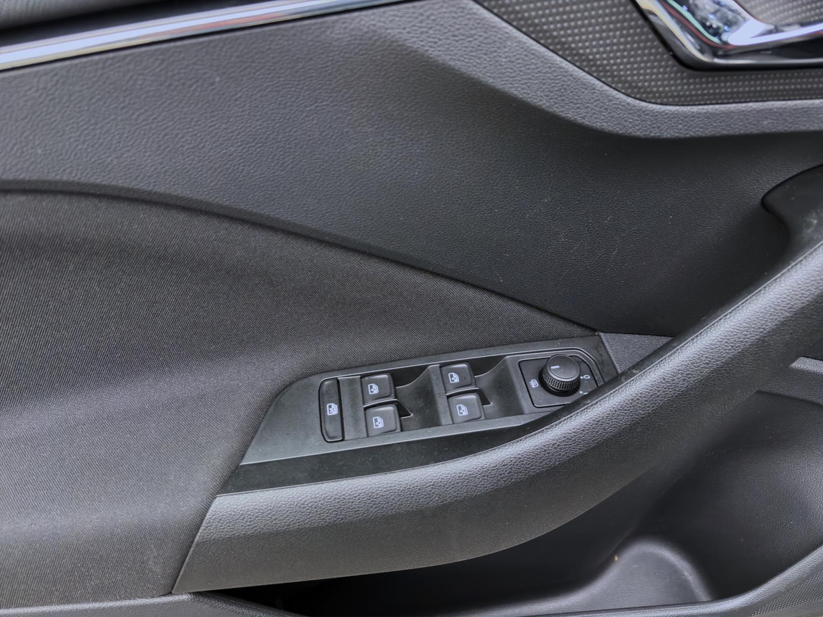 Bild 9: Skoda Kamiq 1.5 TSI DSG MONTE CARLO PANO AHK NAVI ACC LED