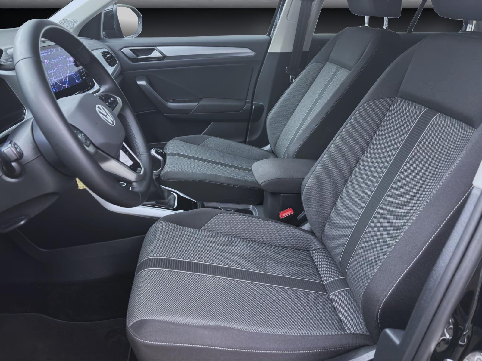 Bild 8: Volkswagen T-Roc 1.0 TSI LIFE NAVI KLIMA SHZG PDC