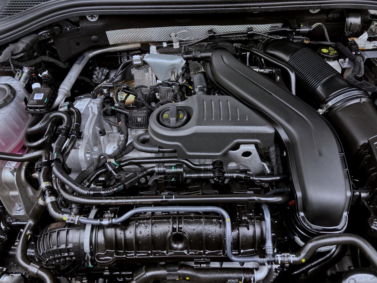 Bild 16: Volkswagen Passat Variant 1.5 eTSI DSG BUSINESS NAVI AHK KAMERA SHZG