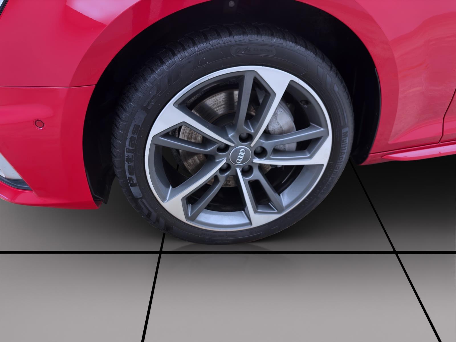 Bild 7: Audi A4 Avant 40 TDI Q S LINE STANDHZG PANO MATRIX HuD