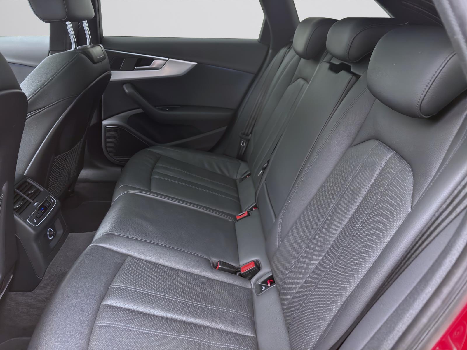 Bild 13: Audi A4 Avant 40 TDI Q S LINE STANDHZG PANO MATRIX HuD