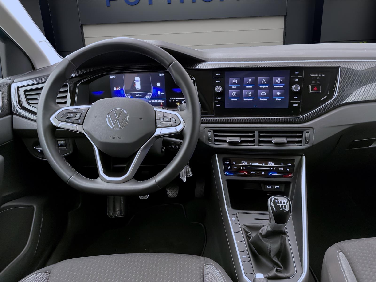 Bild 11: Volkswagen Polo 1.0 TSI LIFE NAVI PDC LED SITZHZG