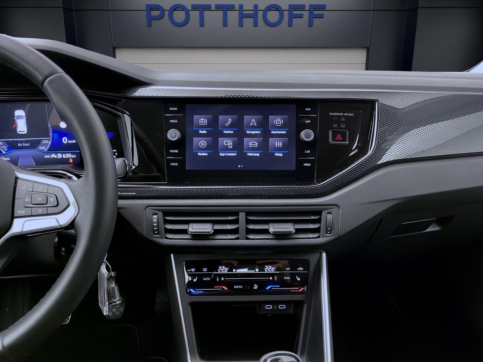 Bild 12: Volkswagen Polo 1.0 TSI LIFE NAVI PDC LED SITZHZG