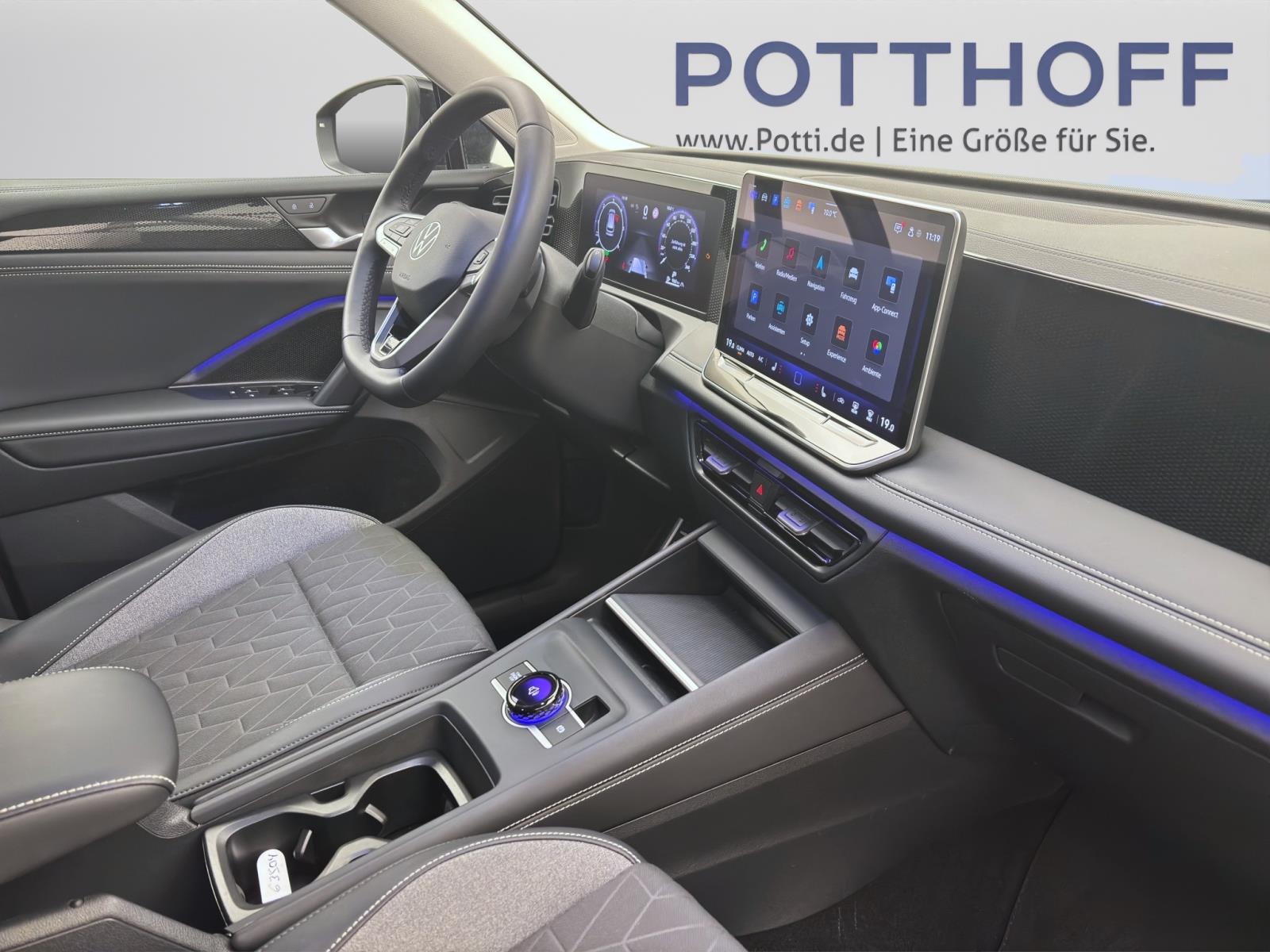 Bild 15: Volkswagen Tiguan 2.0 TDI DSG GOAL AHK NAVI PDC ACC