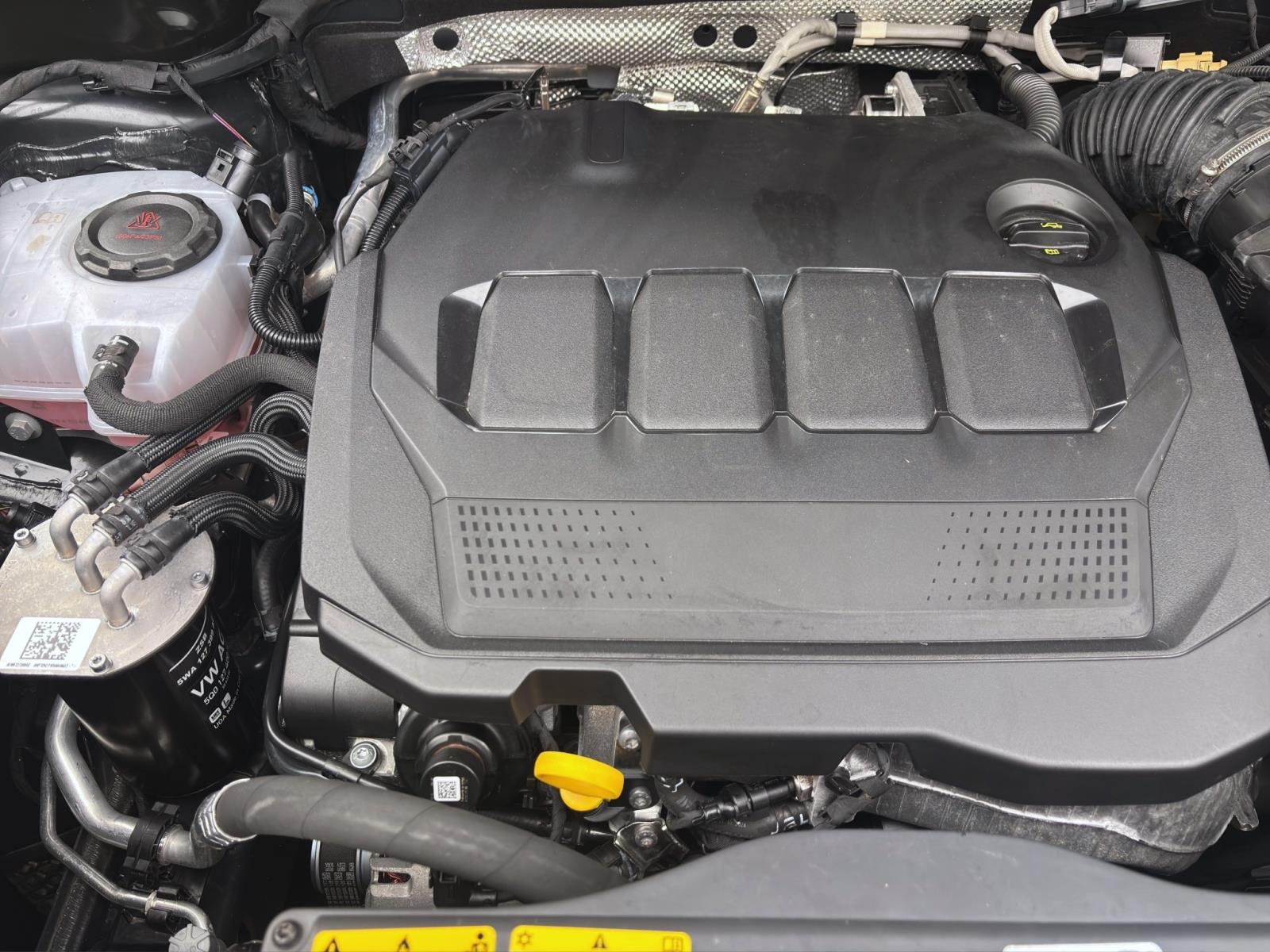 Bild 16: Volkswagen Tiguan 2.0 TDI DSG GOAL AHK NAVI PDC ACC