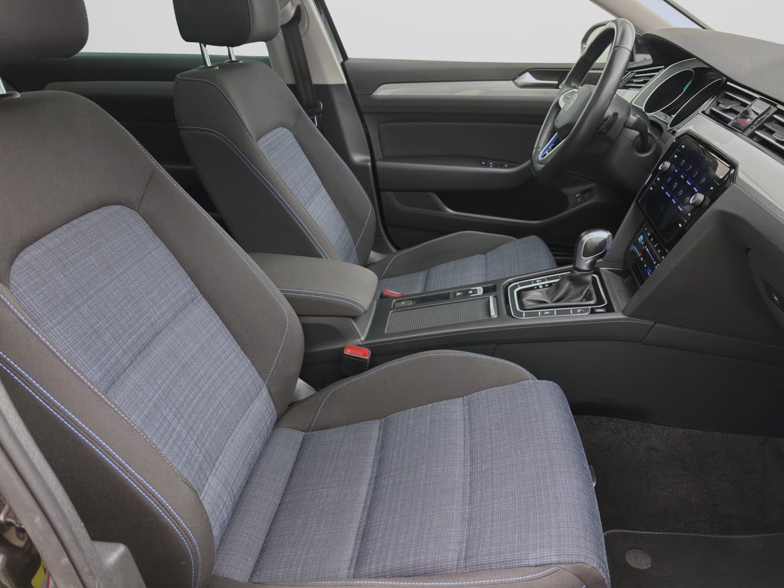 Bild 15: Volkswagen Passat Variant 1.4 TSI DSG GTE PANO AHK NAVI KAMERA