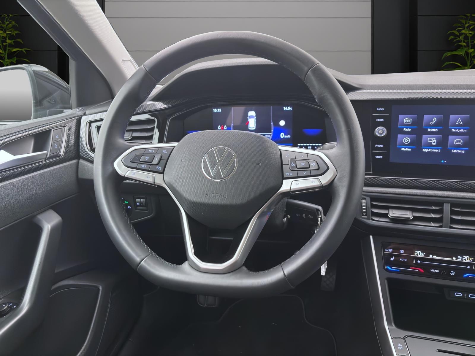 Bild 10: Volkswagen Polo 1.0 TSI LIFE NAVI PDC SITZHZG LED