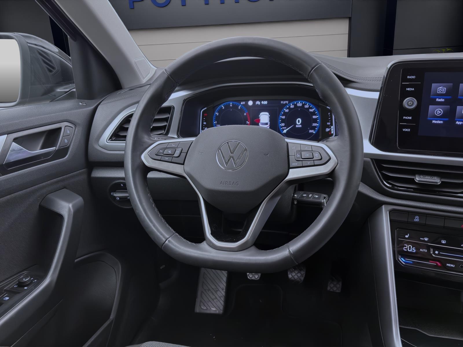 Bild 10: Volkswagen T-Roc 1.0 TSI LIFE PDC SITZHZG KLIMA LED