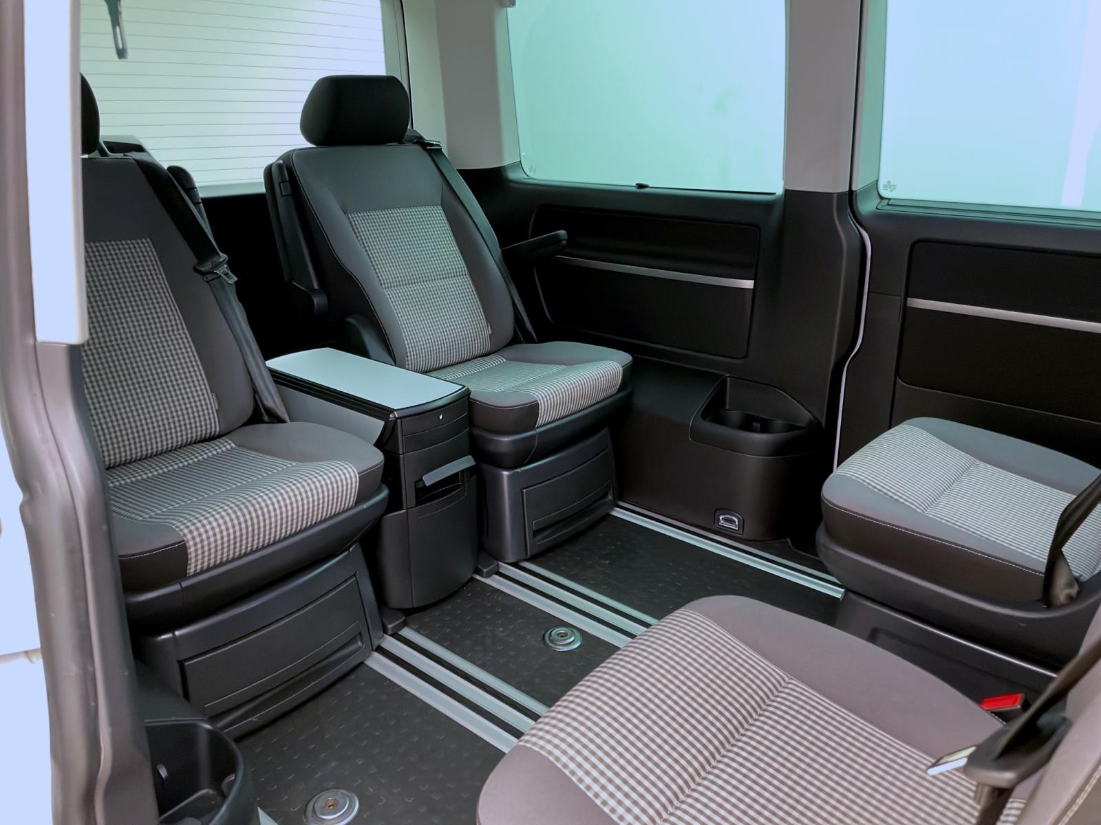 Bild 17: Volkswagen T6 Multivan 2.0 TDI DSG 70 Jahre Bulli KAMERA PDC KLIMA