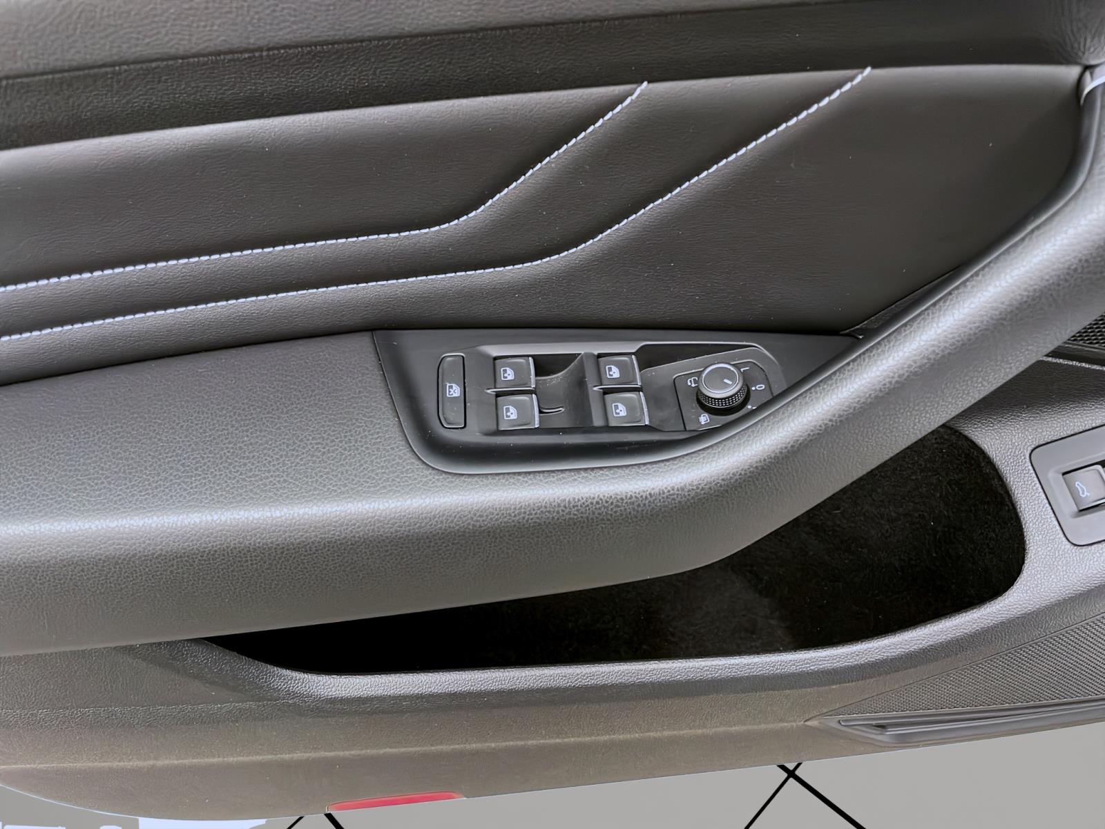 Bild 9: Volkswagen Passat Variant 2.0 TDI DSG ELEGANCE PANO STANDHZG IQ.LIGHT