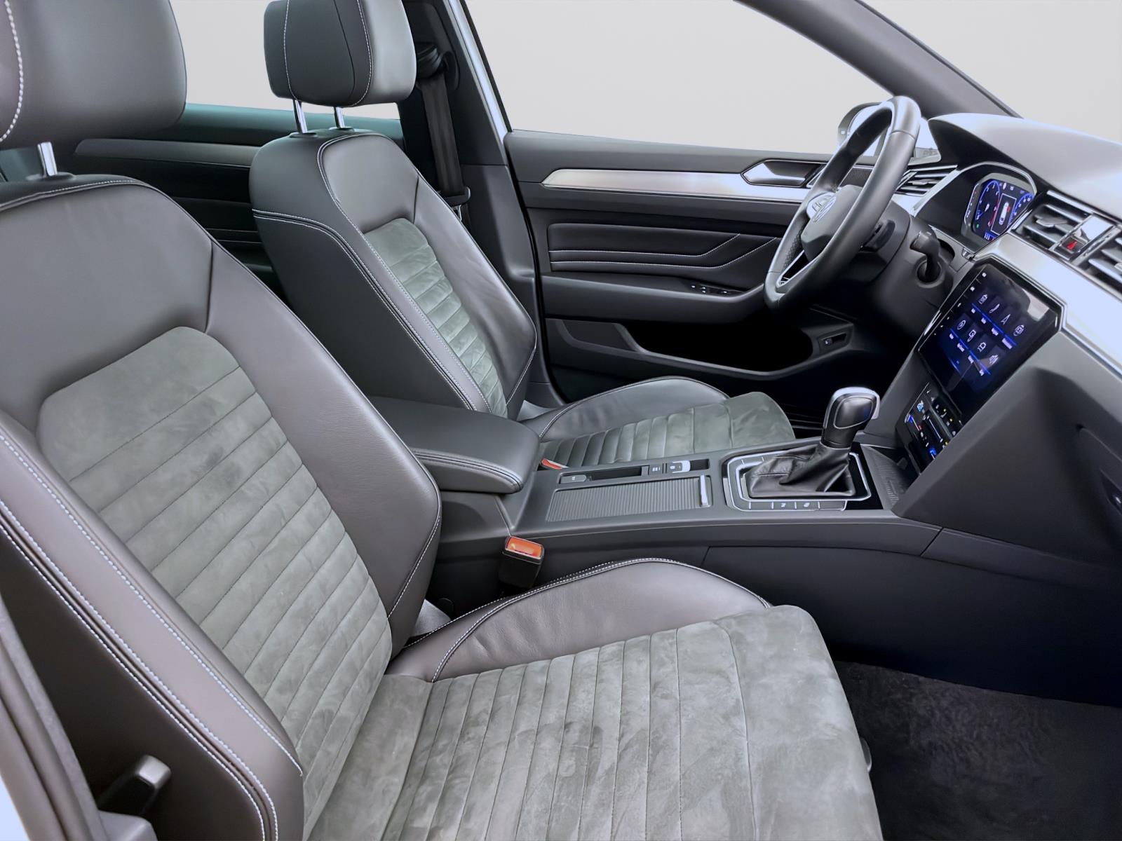 Bild 14: Volkswagen Passat Variant 2.0 TDI DSG ELEGANCE PANO STANDHZG IQ.LIGHT