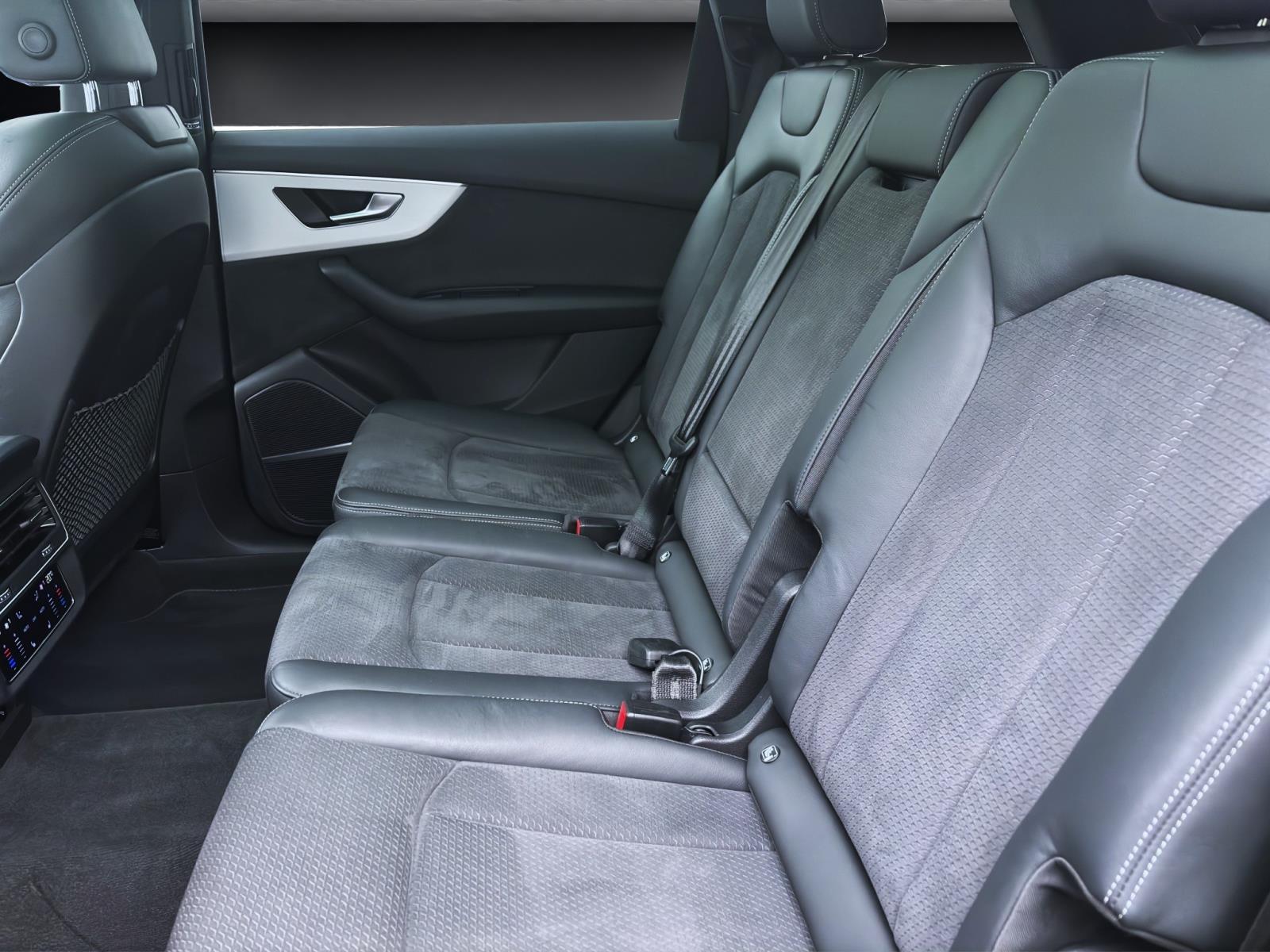 Bild 14: Audi Q7 55 TFSIe Q S LINE PANO AHK MATRIX KAMERA