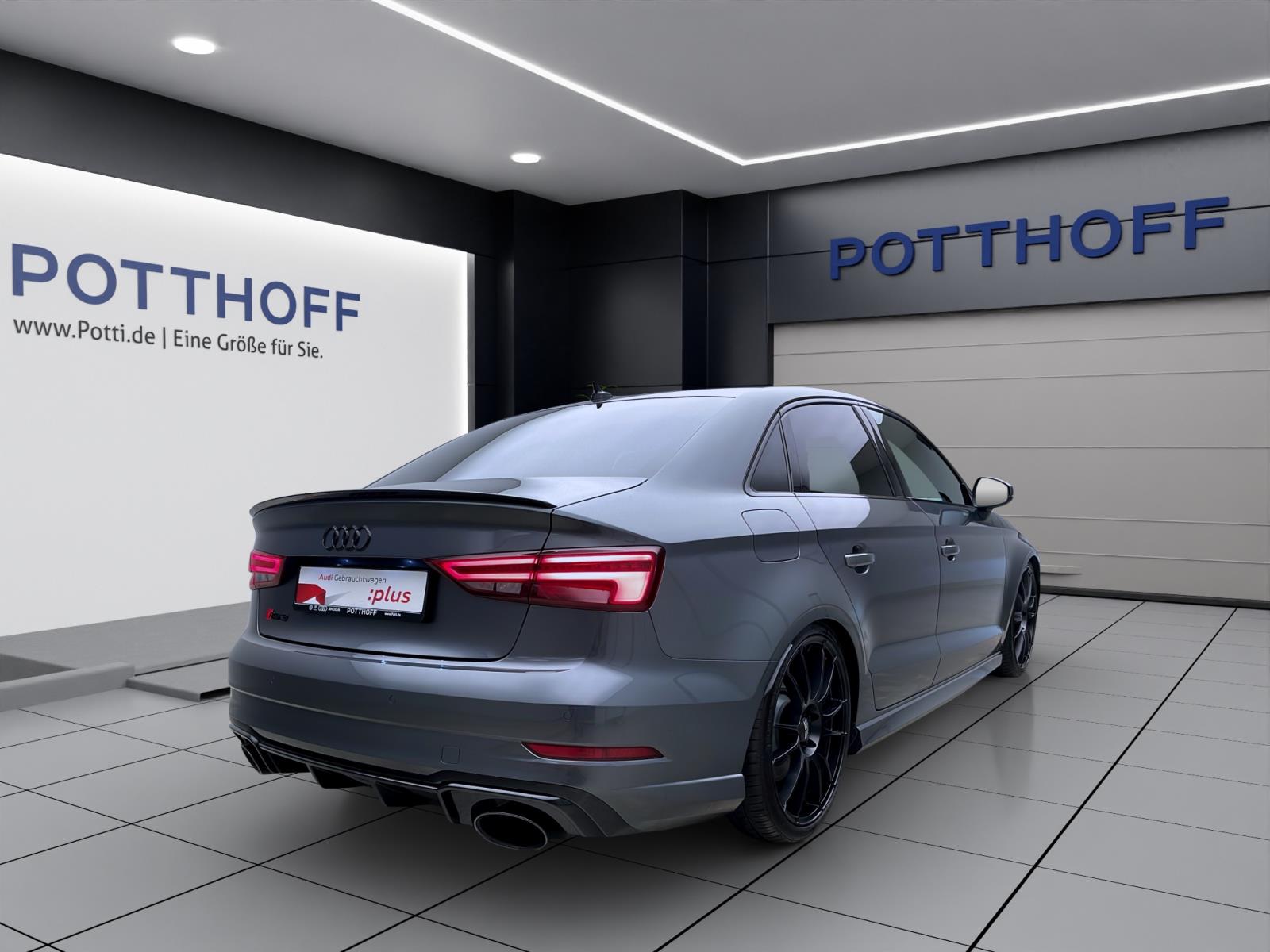 Bild 3: Audi RS3 Limousine NAVI LED SHZG PDC KLIMA