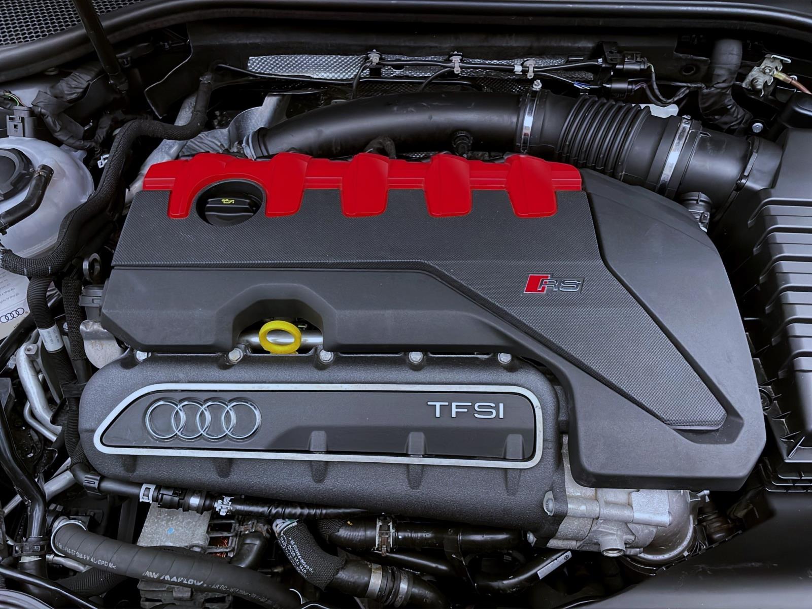 Bild 16: Audi RS3 Limousine NAVI LED SHZG PDC KLIMA