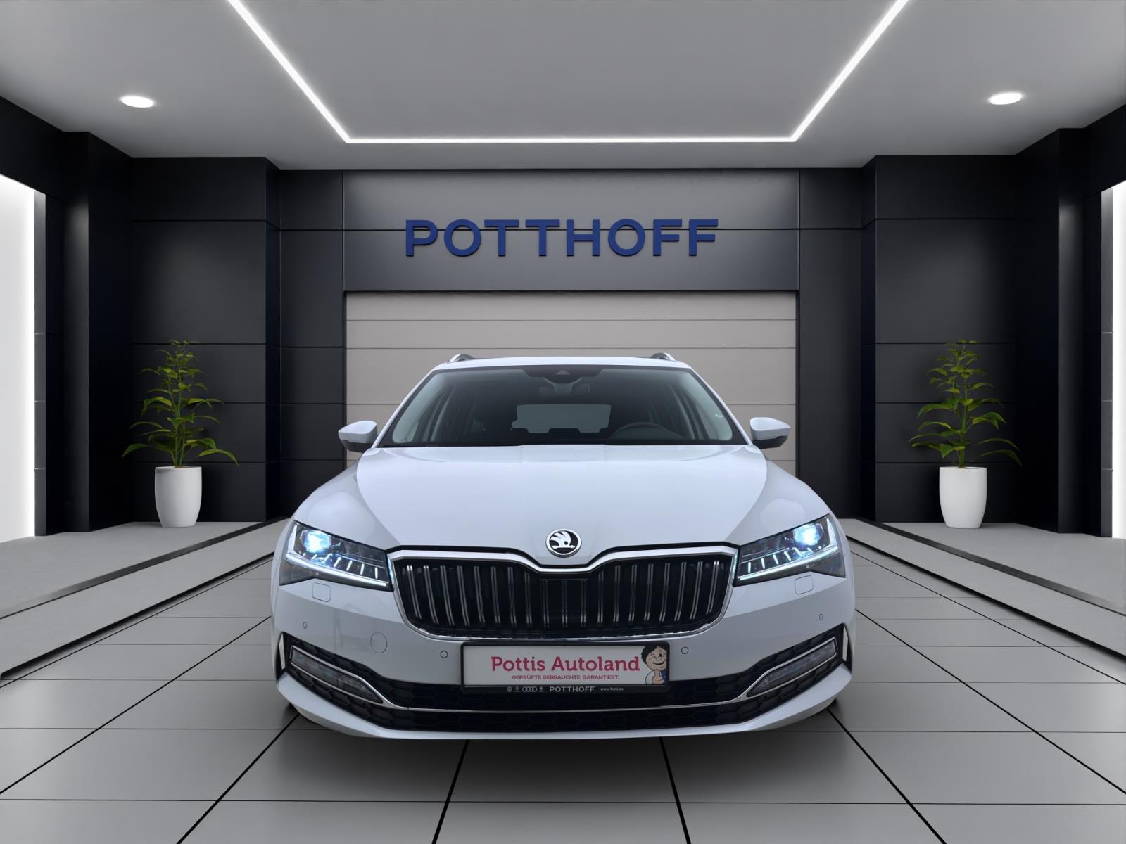 Bild 6: Skoda Superb Combi 2.0 TDI DSG STYLE PANO NAVI PDC SITZHZG