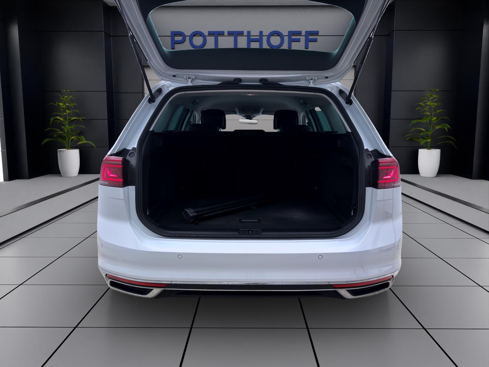 Bild 3: Volkswagen Passat Variant 2.0 TDI DSG ELEGANCE NAVI IQ.LIGHT KAMERA